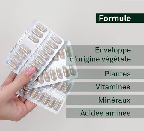 Blister trays of capsules with plant‑origin shell and formula overview: plants, vitamins, minerals, amino acids.